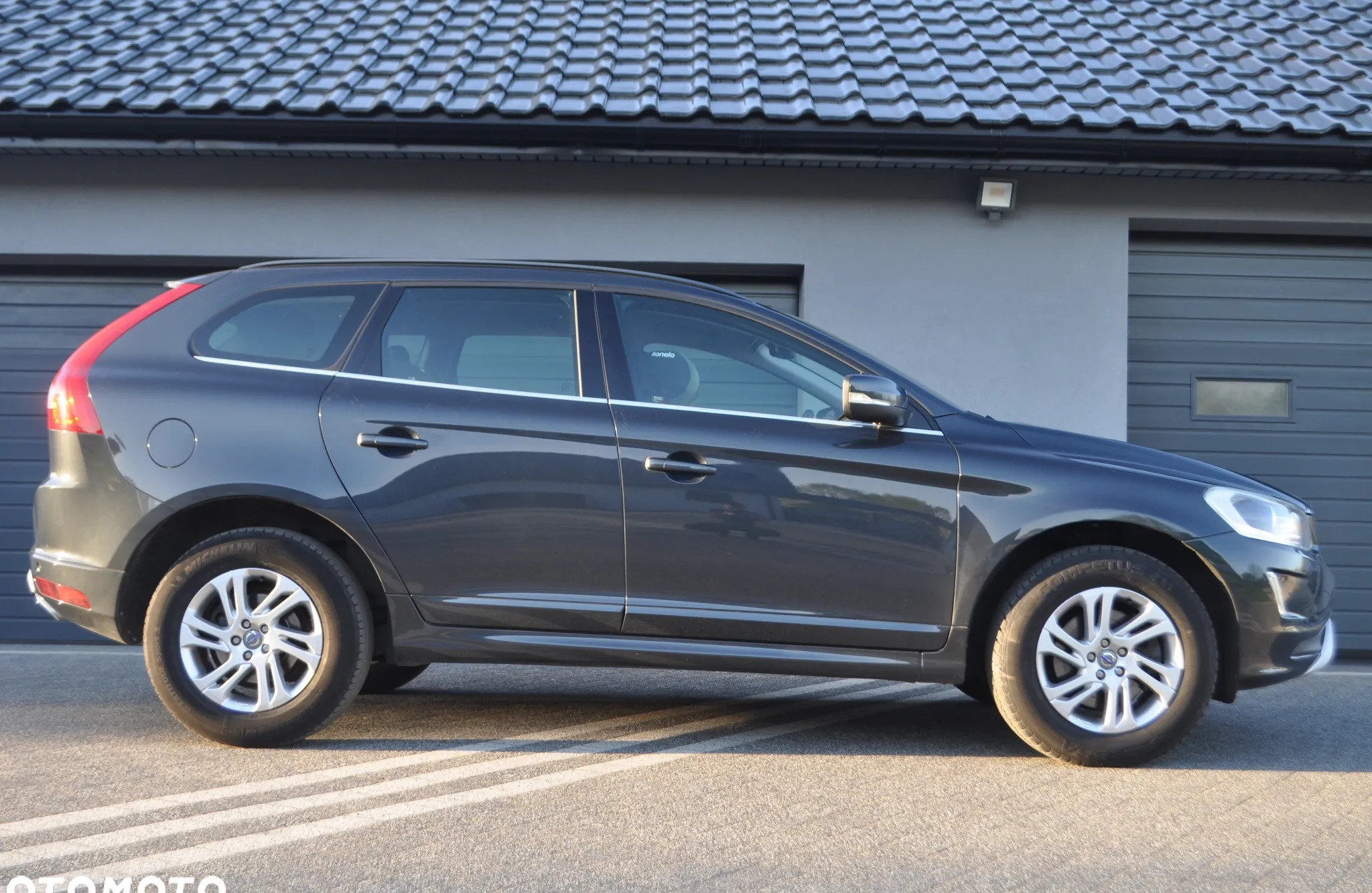 Volvo XC 60 cena 67500 przebieg: 184000, rok produkcji 2014 z Legnica małe 742